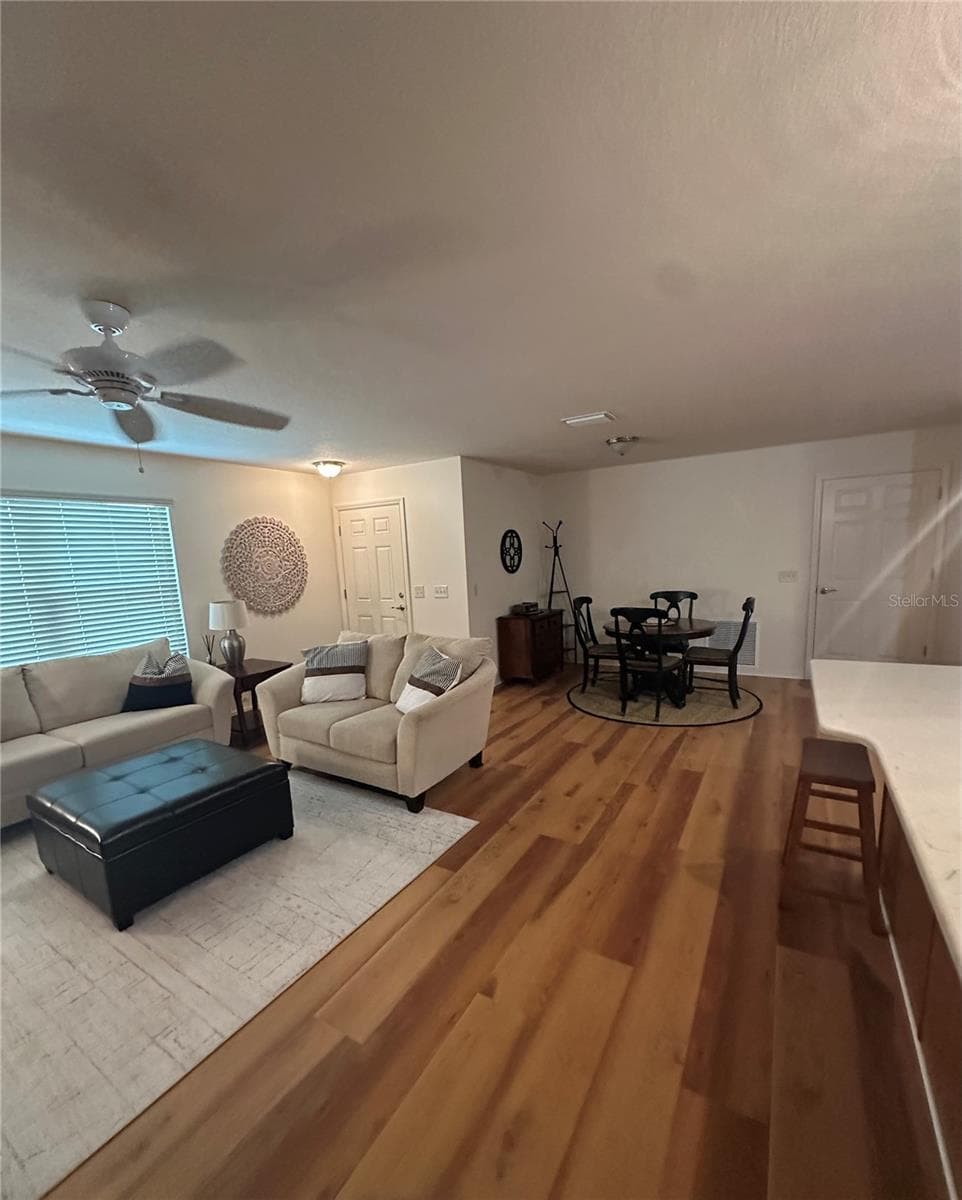 716 TRUMAN AVENUE — photo 12 of 22