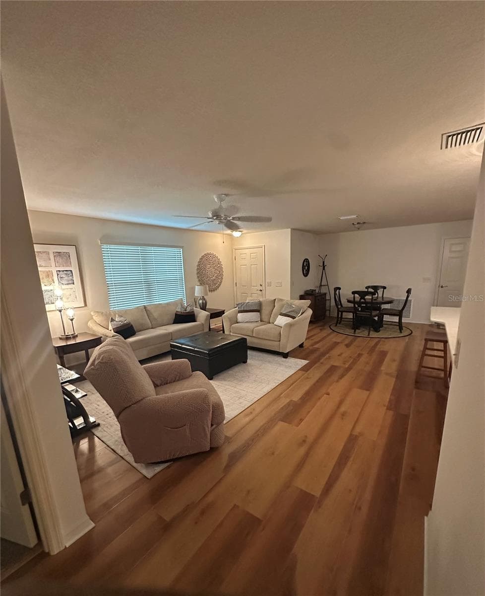 716 TRUMAN AVENUE — photo 10 of 22