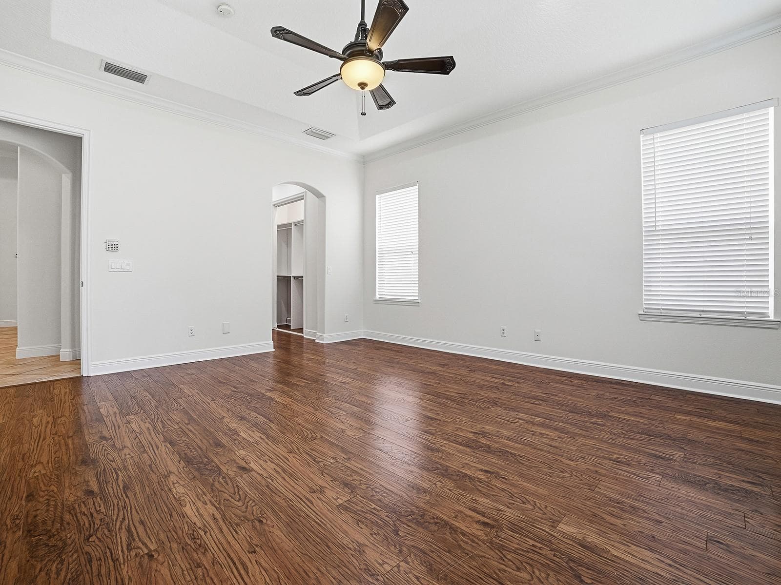 1404 CARING COURT — photo 14 of 39