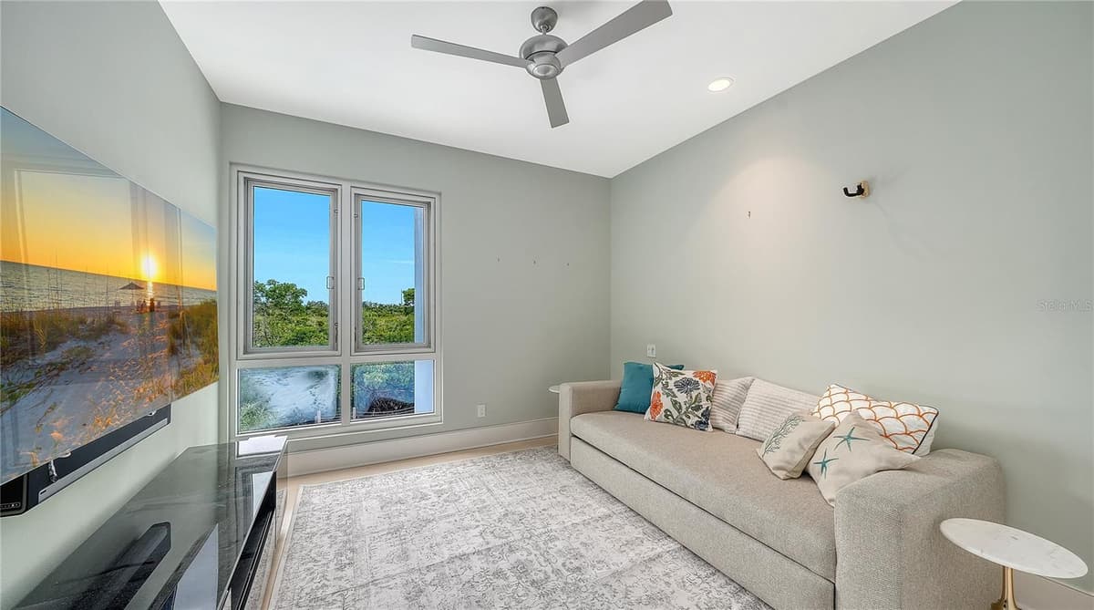 705 JUNGLE QUEEN WAY — photo 43 of 55