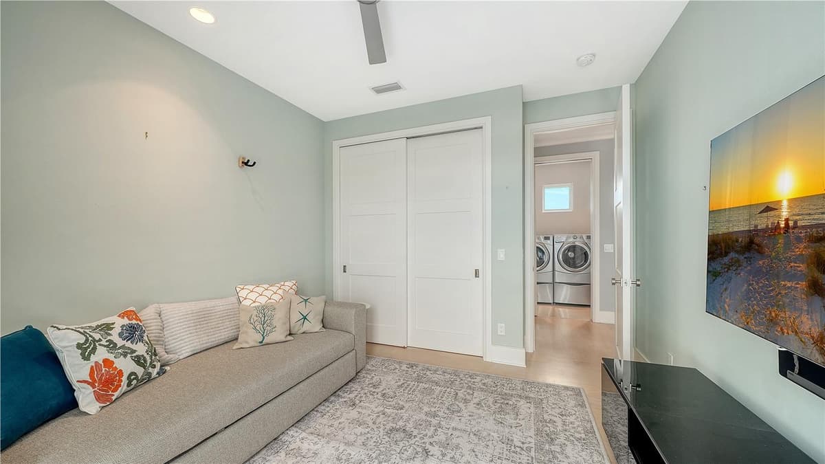 705 JUNGLE QUEEN WAY — photo 44 of 55