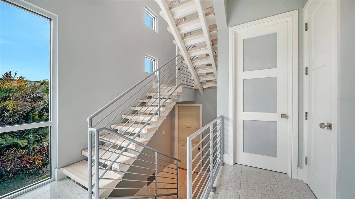 705 JUNGLE QUEEN WAY — photo 32 of 55