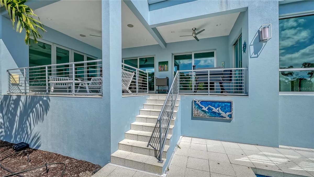705 JUNGLE QUEEN WAY — photo 14 of 55
