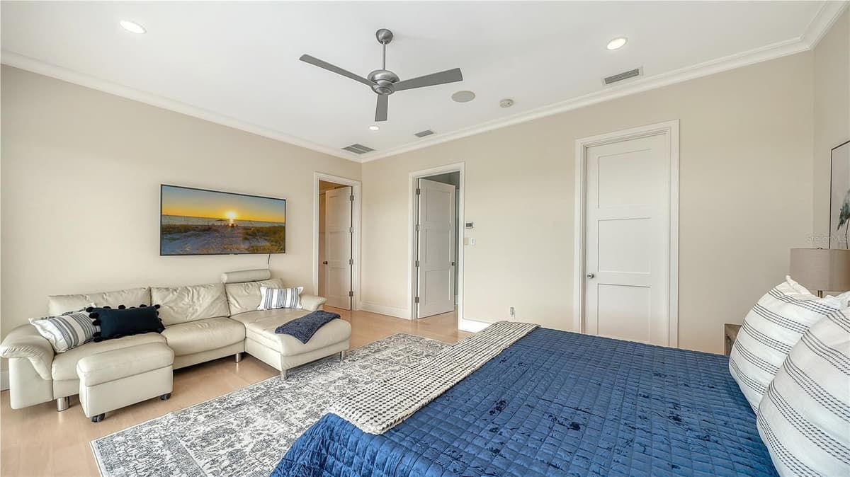 705 JUNGLE QUEEN WAY — photo 38 of 55