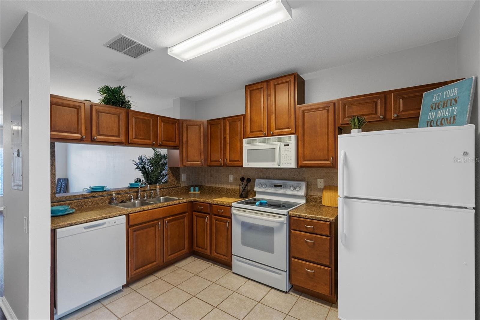 2919 GREENWOOD SPRINGS LOOP — photo 11 of 34