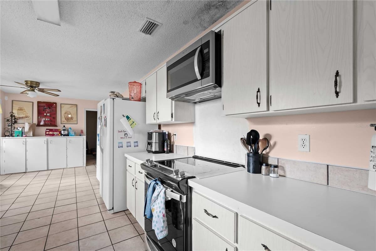 348 CR 542E — photo 15 of 49