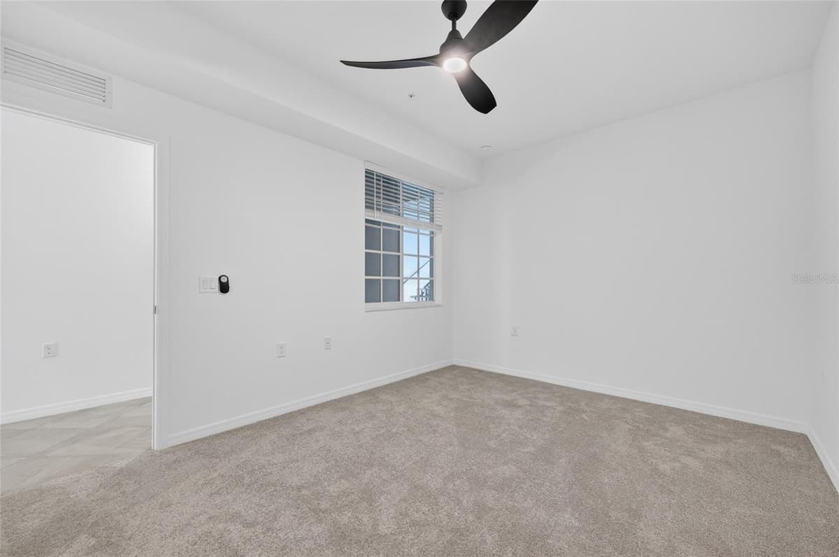 18461 COPPERHEAD COURT — photo 16 of 41