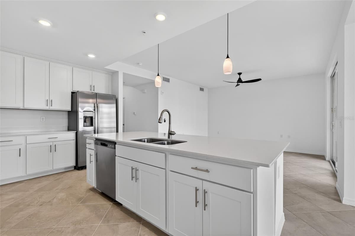 18461 COPPERHEAD COURT — photo 10 of 41