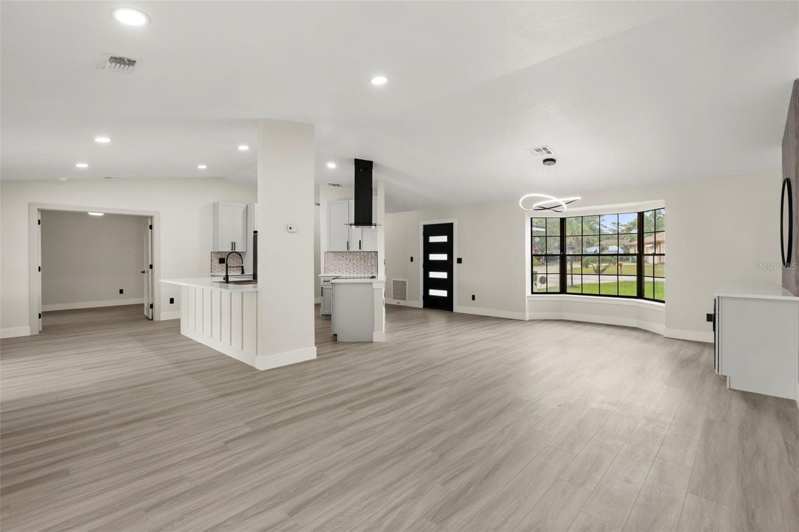 3007 FAYSON CIRCLE — photo 9 of 45