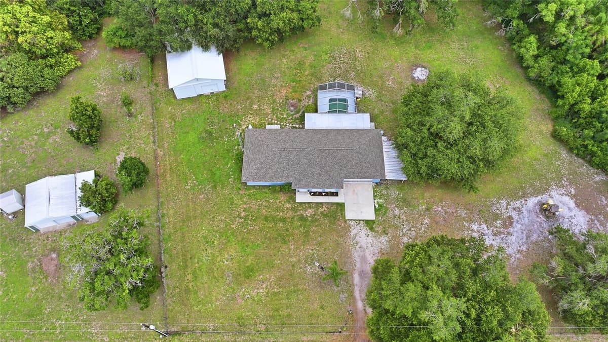 2798 LOVEJOY STREET — photo 33 of 51