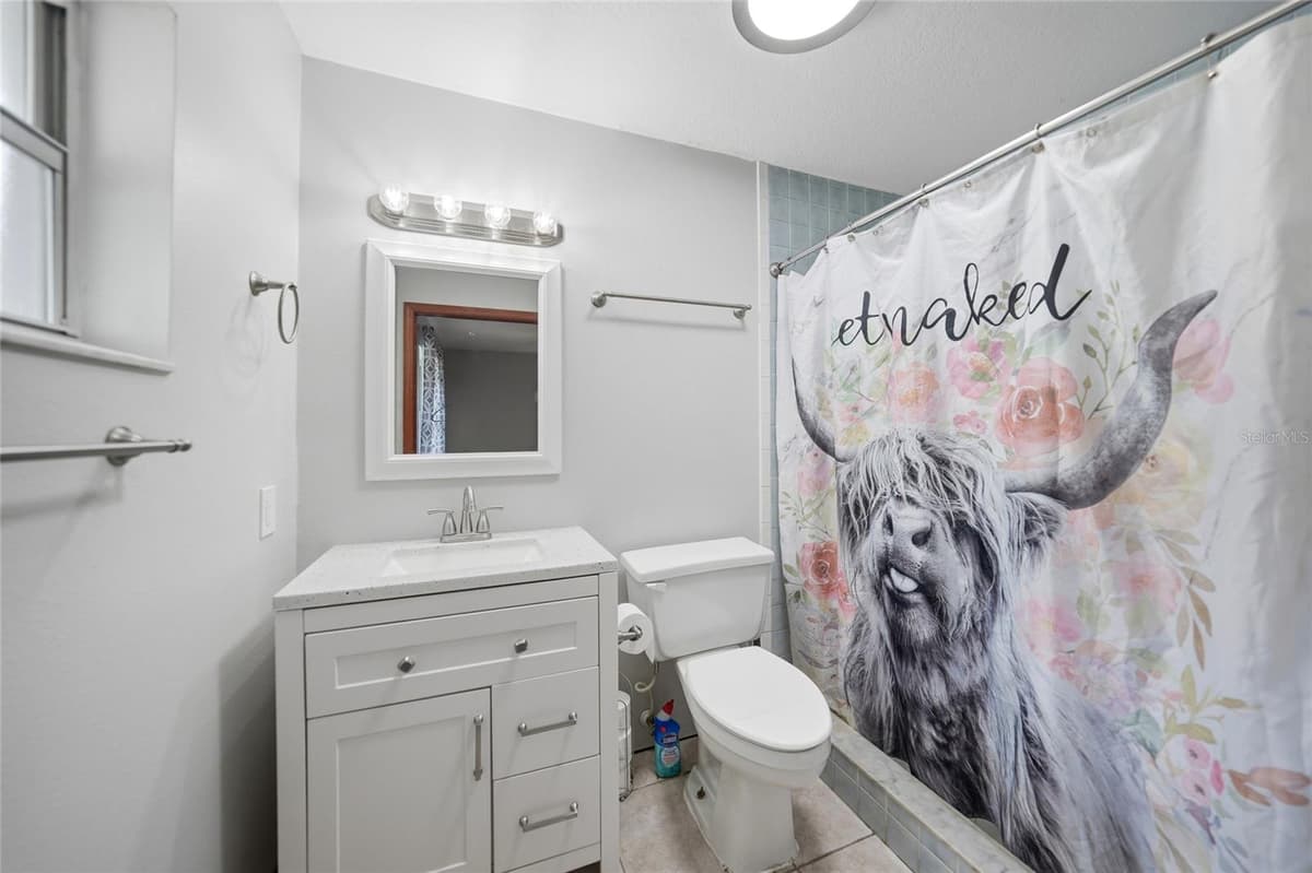 2798 LOVEJOY STREET — photo 19 of 51