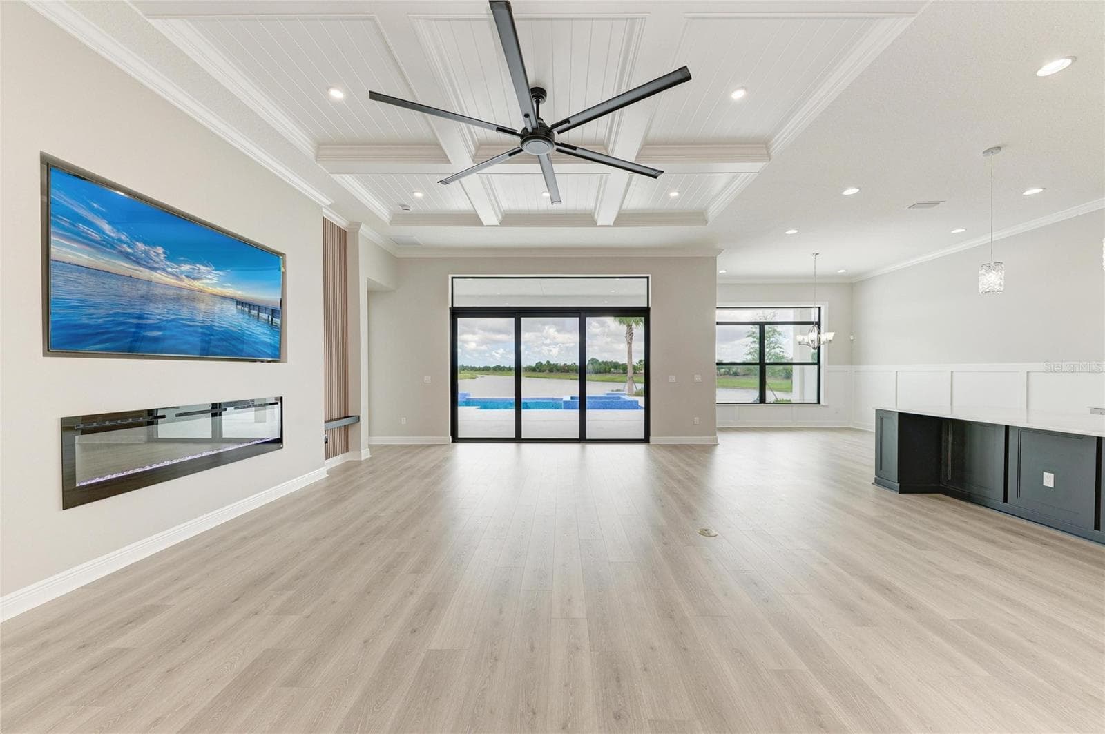 4517 MONDRIAN COURT — photo 13 of 94