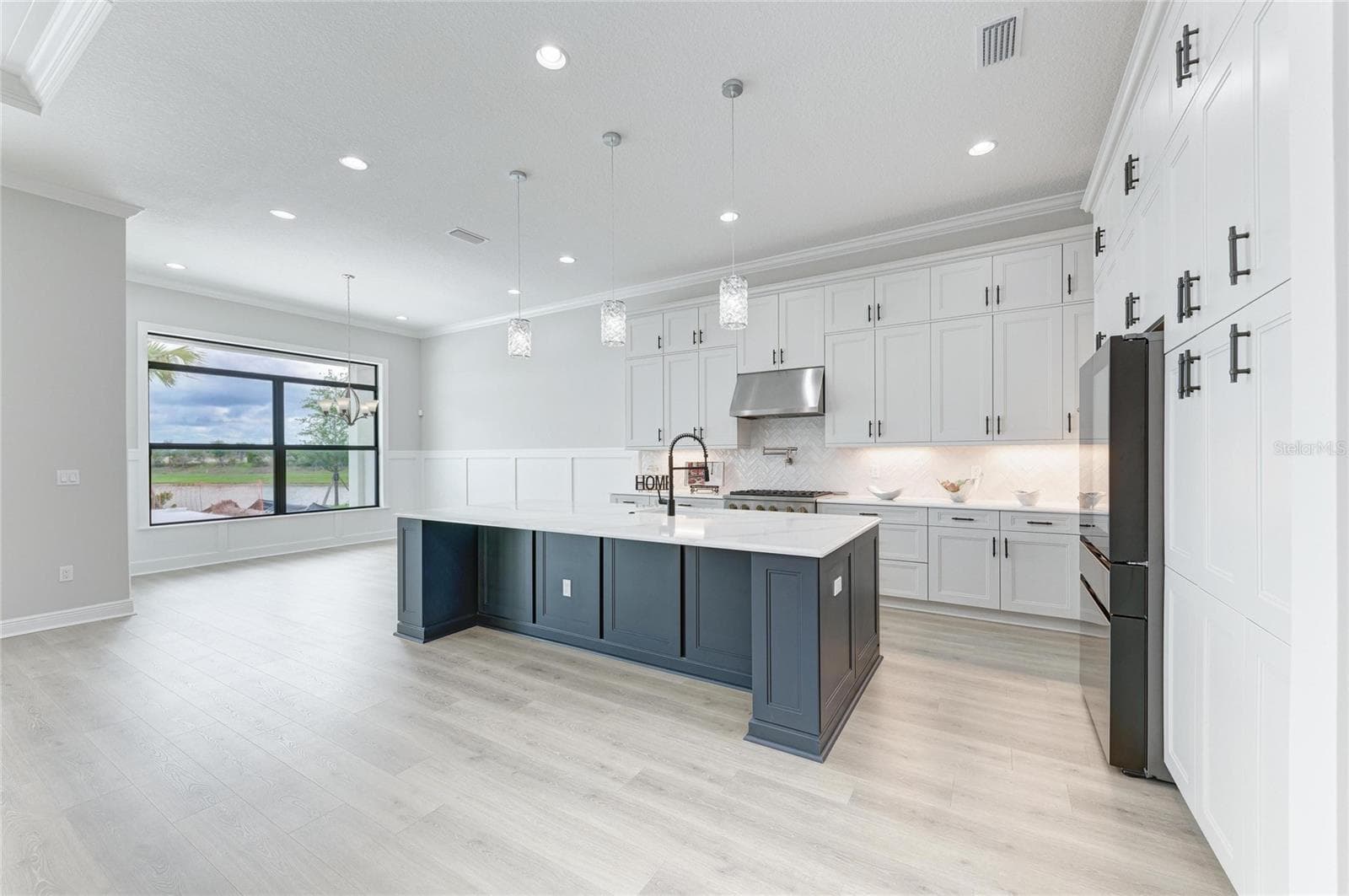 4517 MONDRIAN COURT — photo 19 of 94