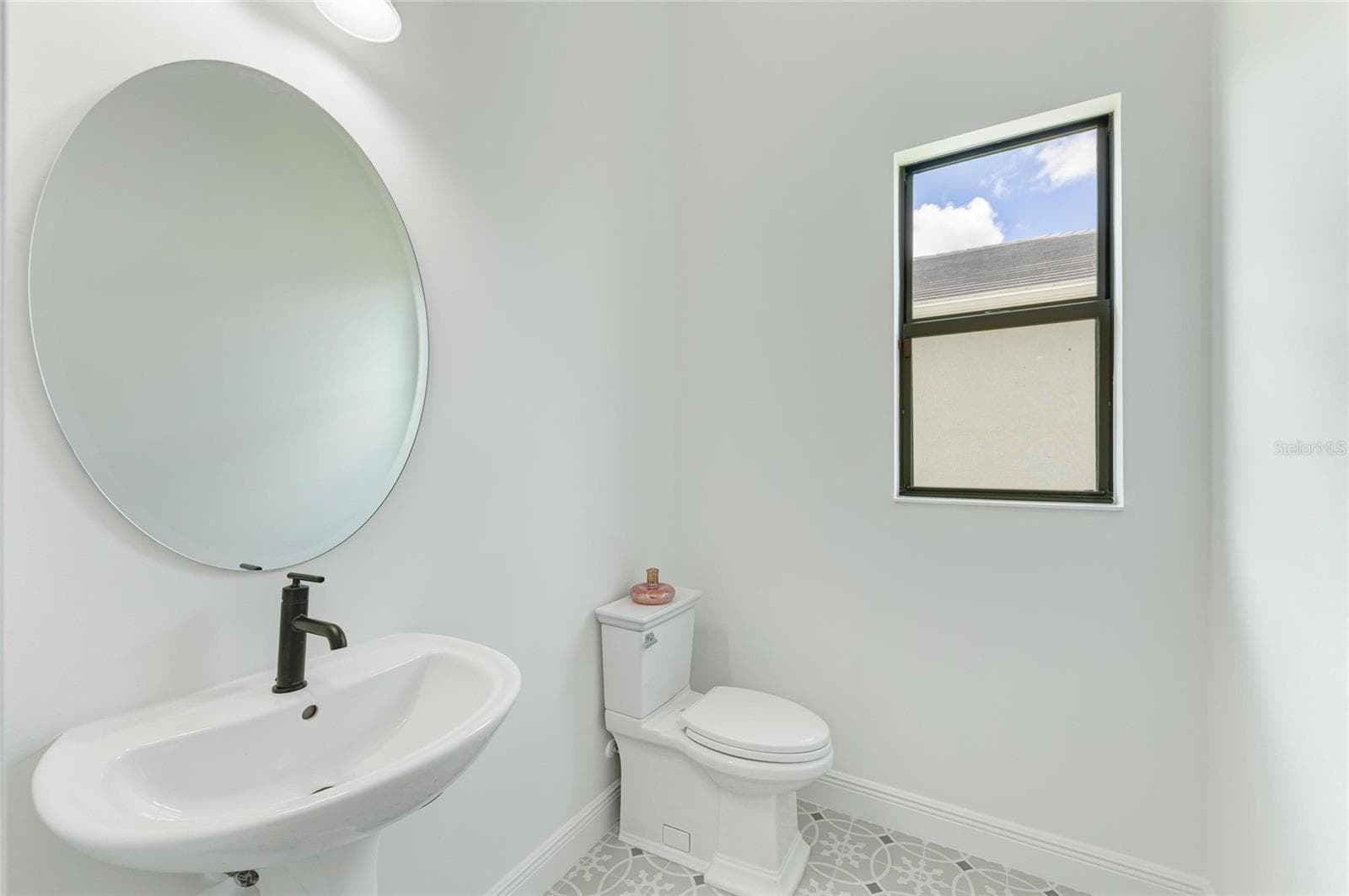 4517 MONDRIAN COURT — photo 26 of 94