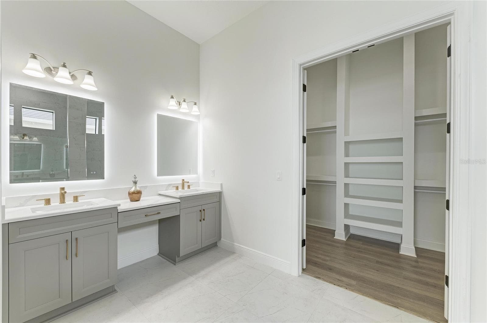 4517 MONDRIAN COURT — photo 34 of 94