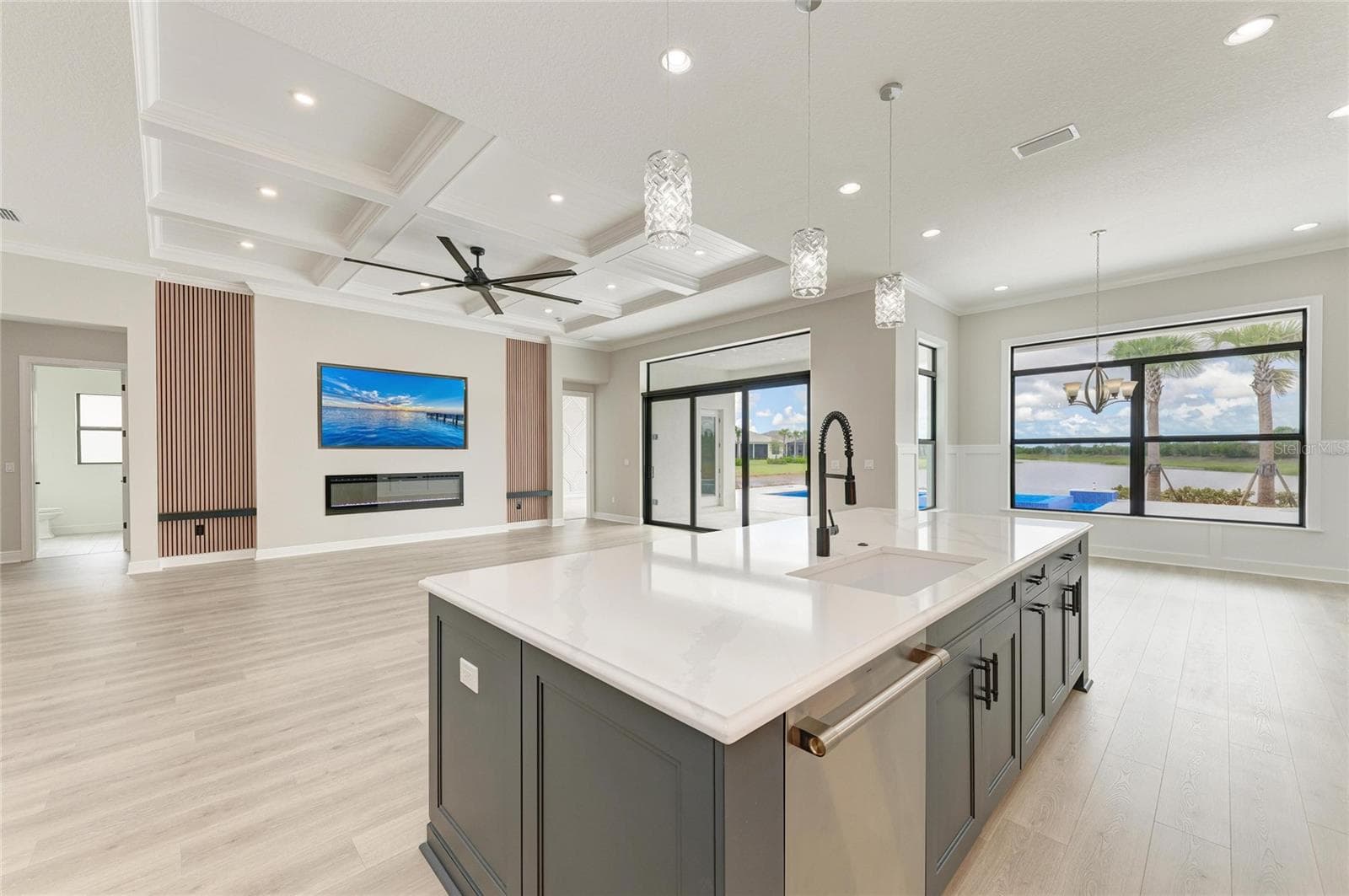 4517 MONDRIAN COURT — photo 17 of 94