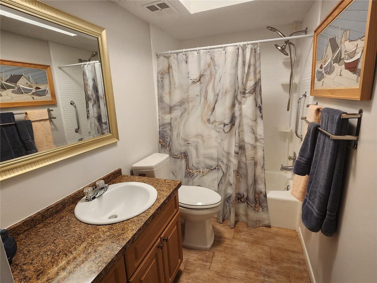 1701 PINEHURST ROAD — photo 16 of 21