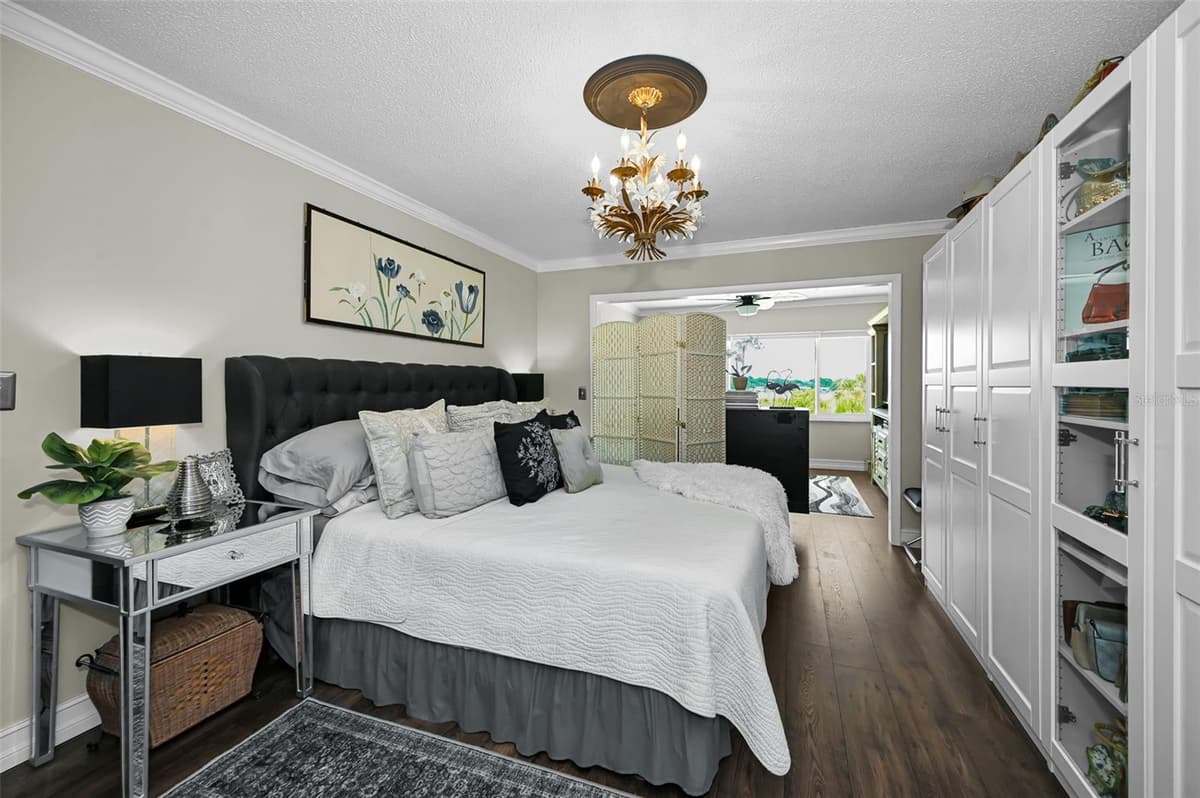 100 BLUFF VIEW DRIVE — photo 30 of 65