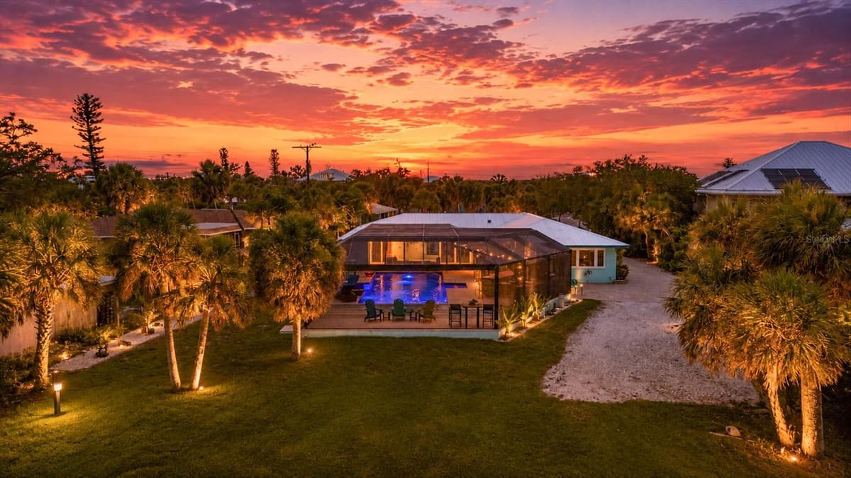 6065 MANASOTA KEY ROAD — photo 10 of 97