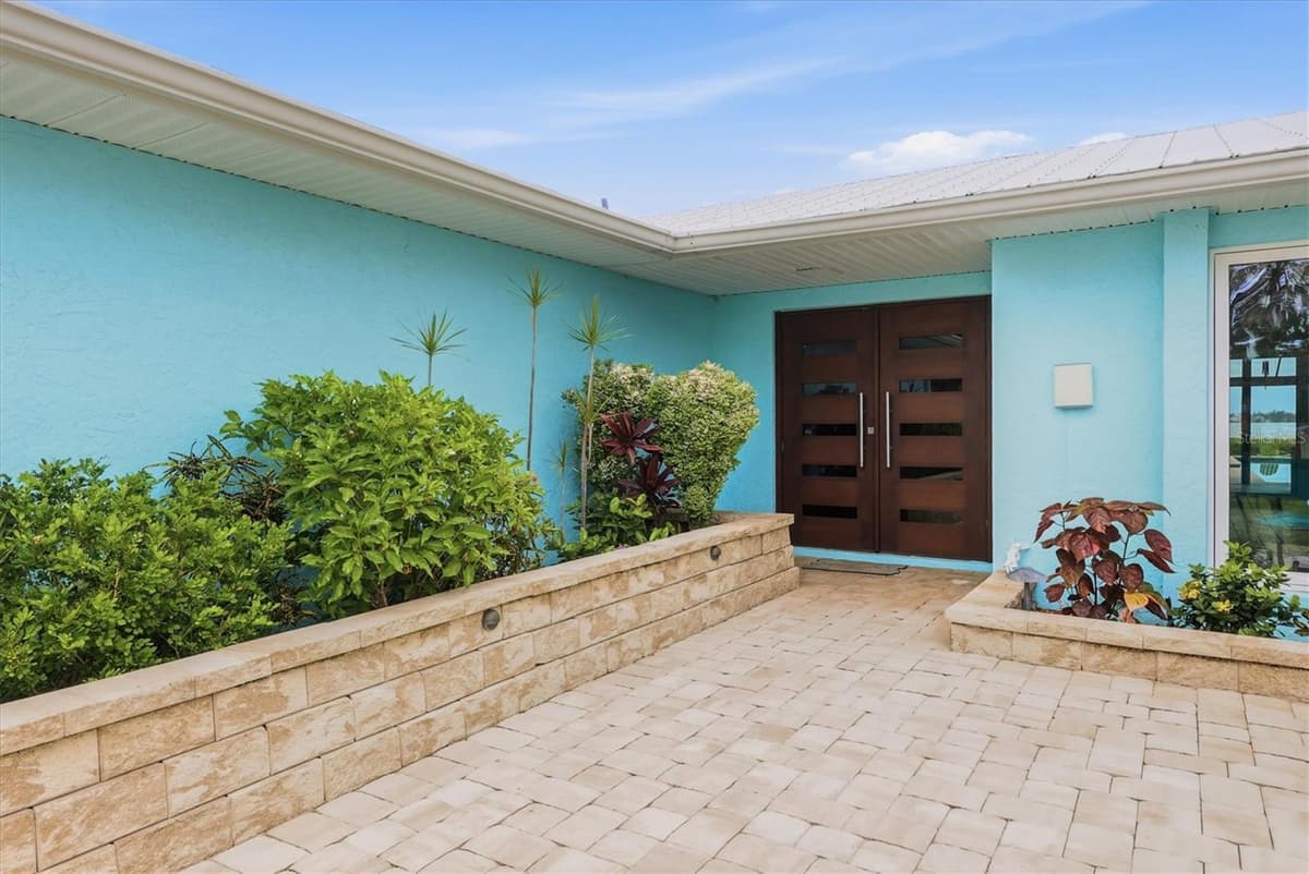 6065 MANASOTA KEY ROAD — photo 18 of 97