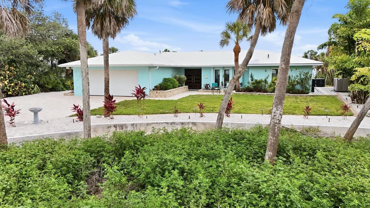 6065 MANASOTA KEY ROAD — photo 17 of 97
