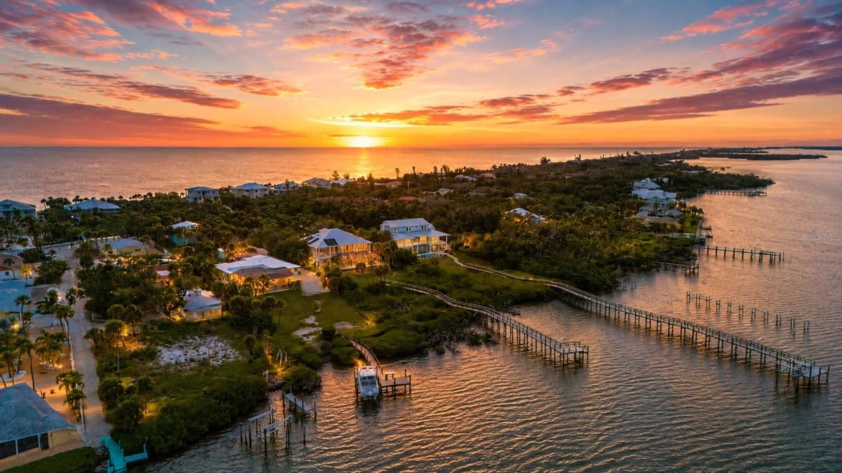 6065 MANASOTA KEY ROAD — photo 2 of 97