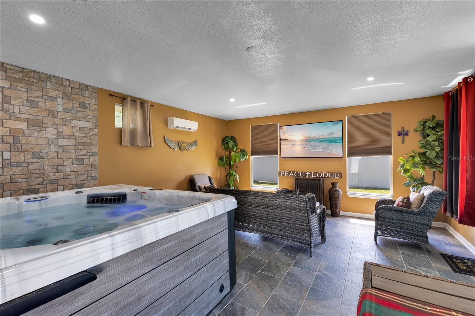 5051 PLYMOUTH TURTLE CIRCLE — photo 18 of 31