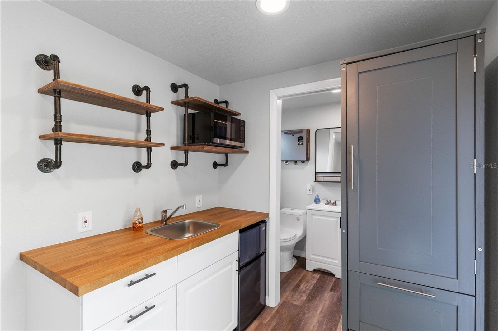 5350 ORANGE AVENUE — photo 32 of 48