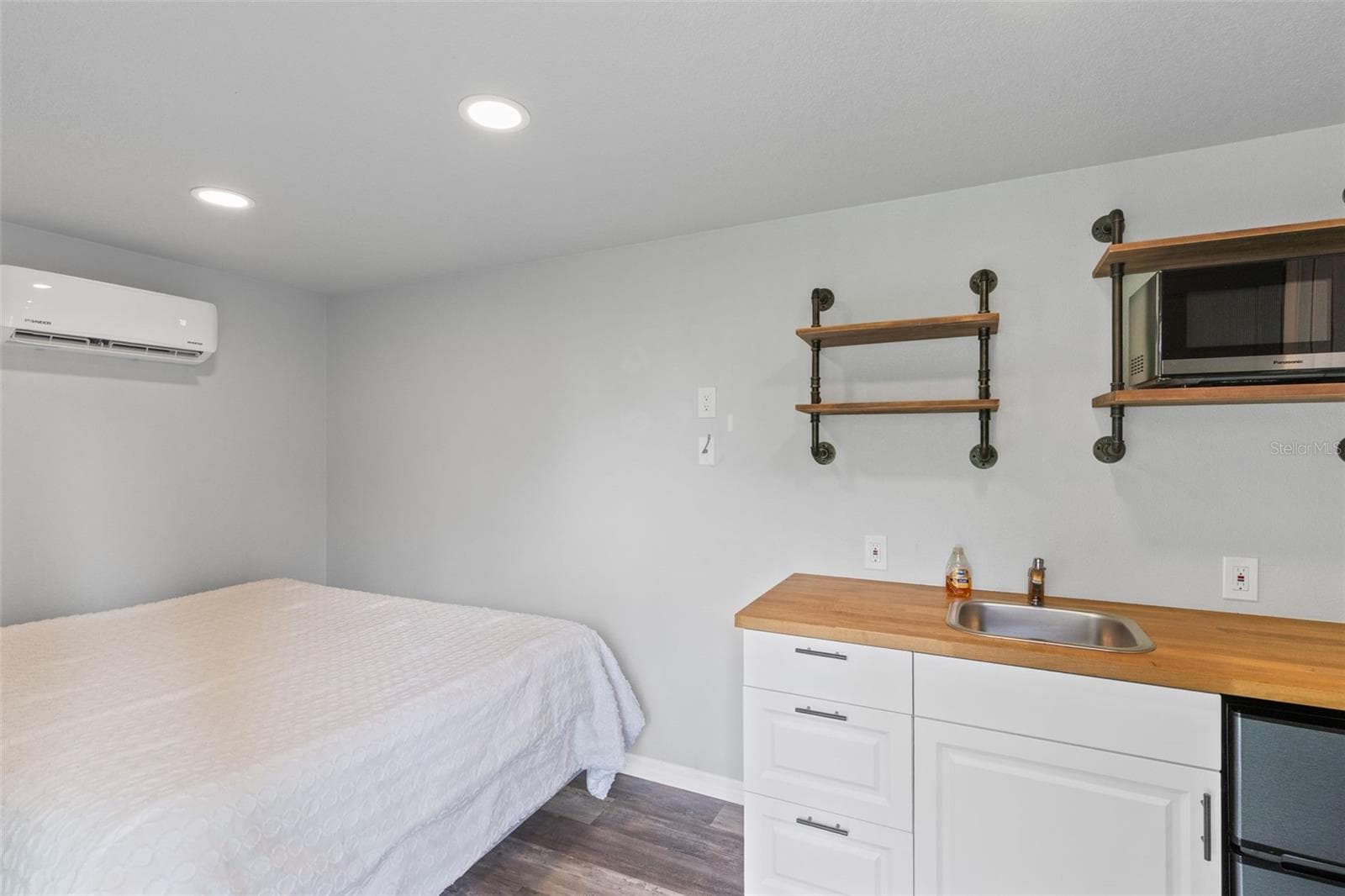 5350 ORANGE AVENUE — photo 35 of 48