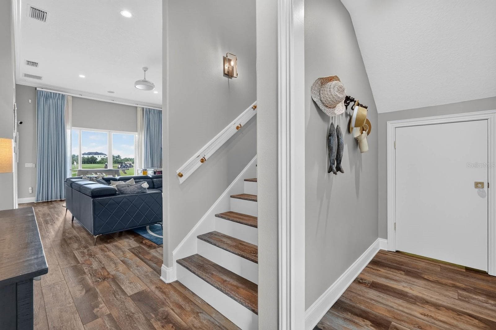 32 NORTHSHORE AVENUE — photo 35 of 67