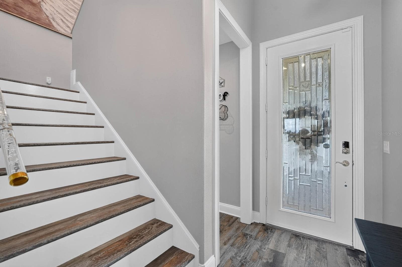 32 NORTHSHORE AVENUE — photo 6 of 67