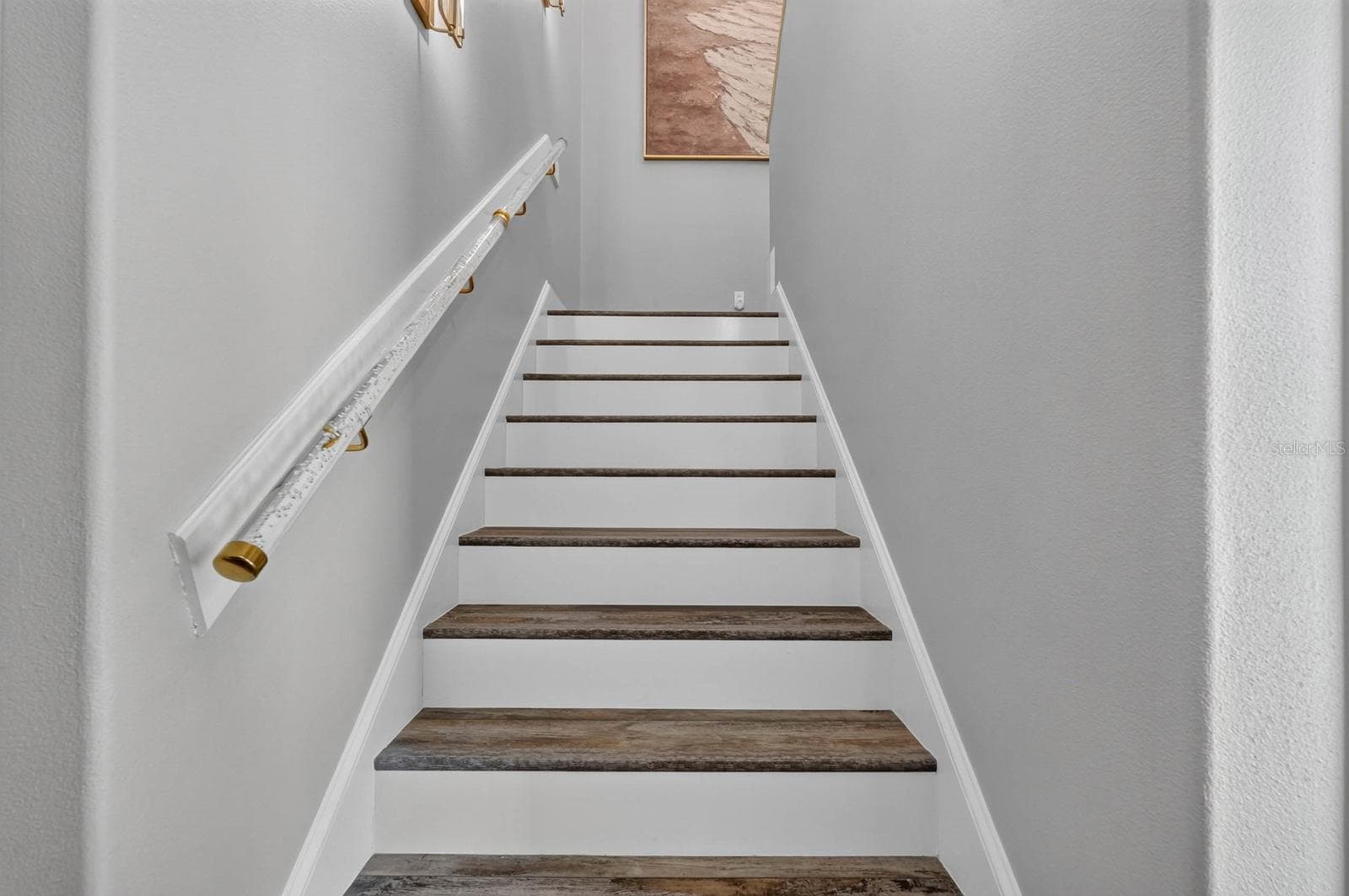 32 NORTHSHORE AVENUE — photo 7 of 67