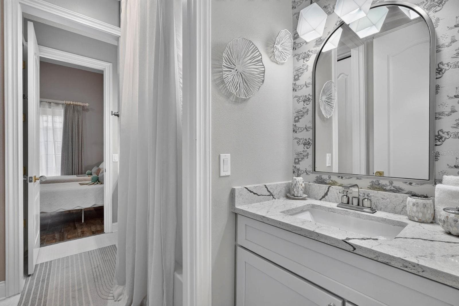 32 NORTHSHORE AVENUE — photo 47 of 67