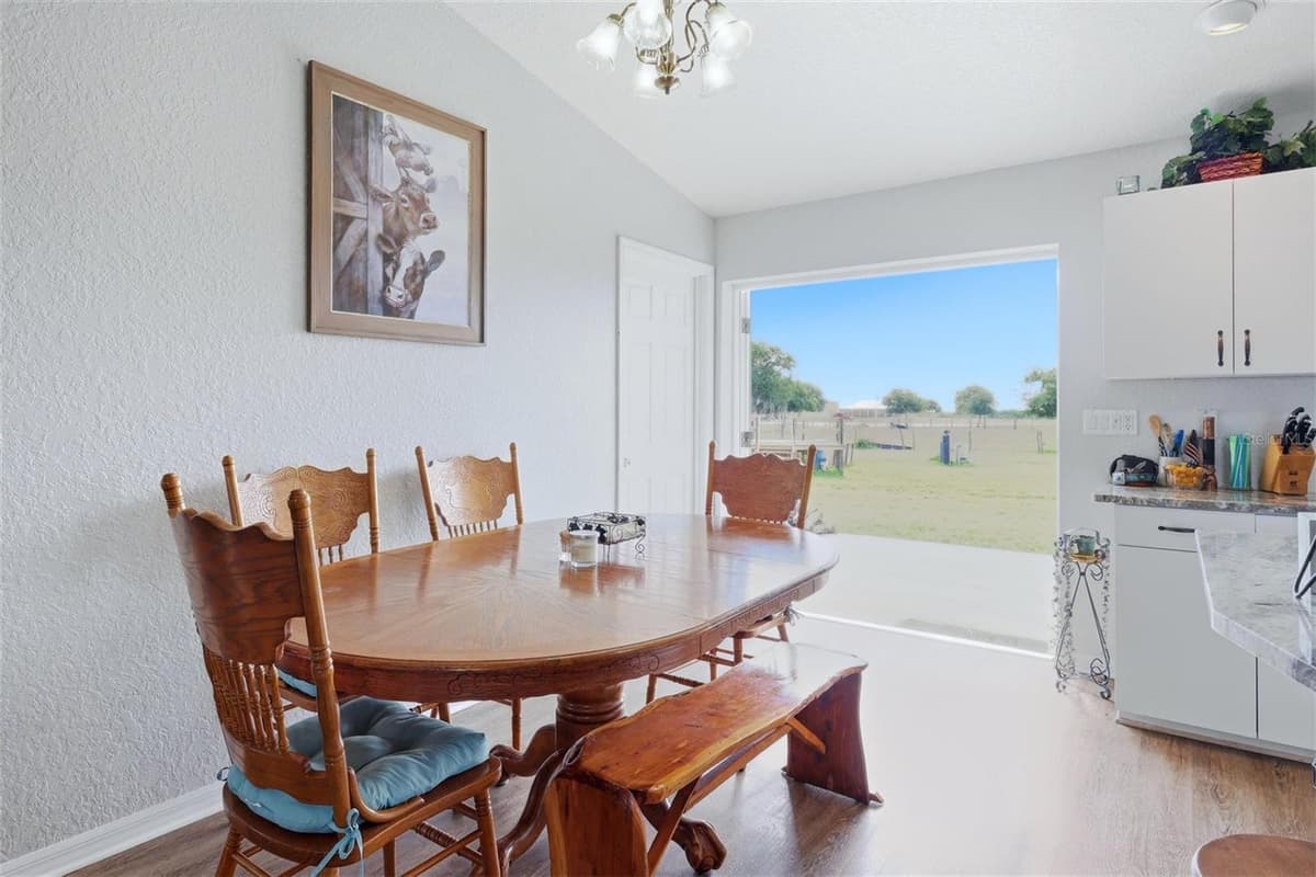 13105 MJ ROAD — photo 13 of 38