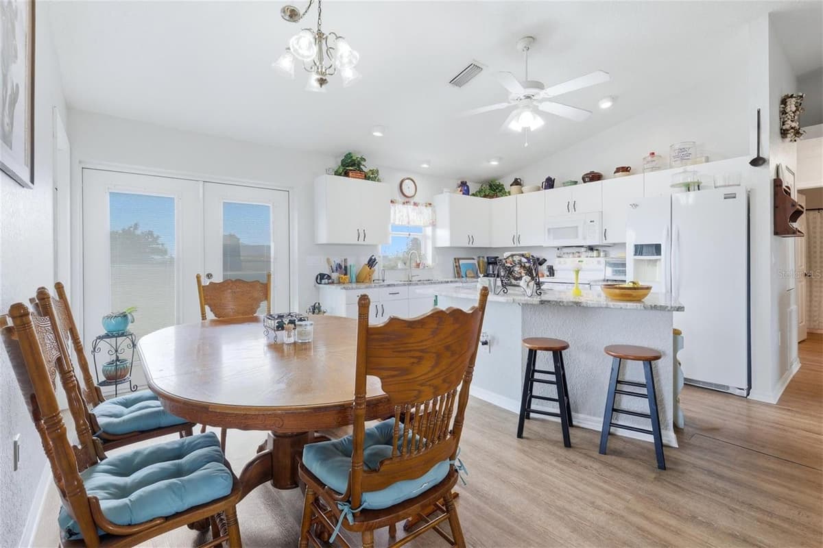 13105 MJ ROAD — photo 10 of 38