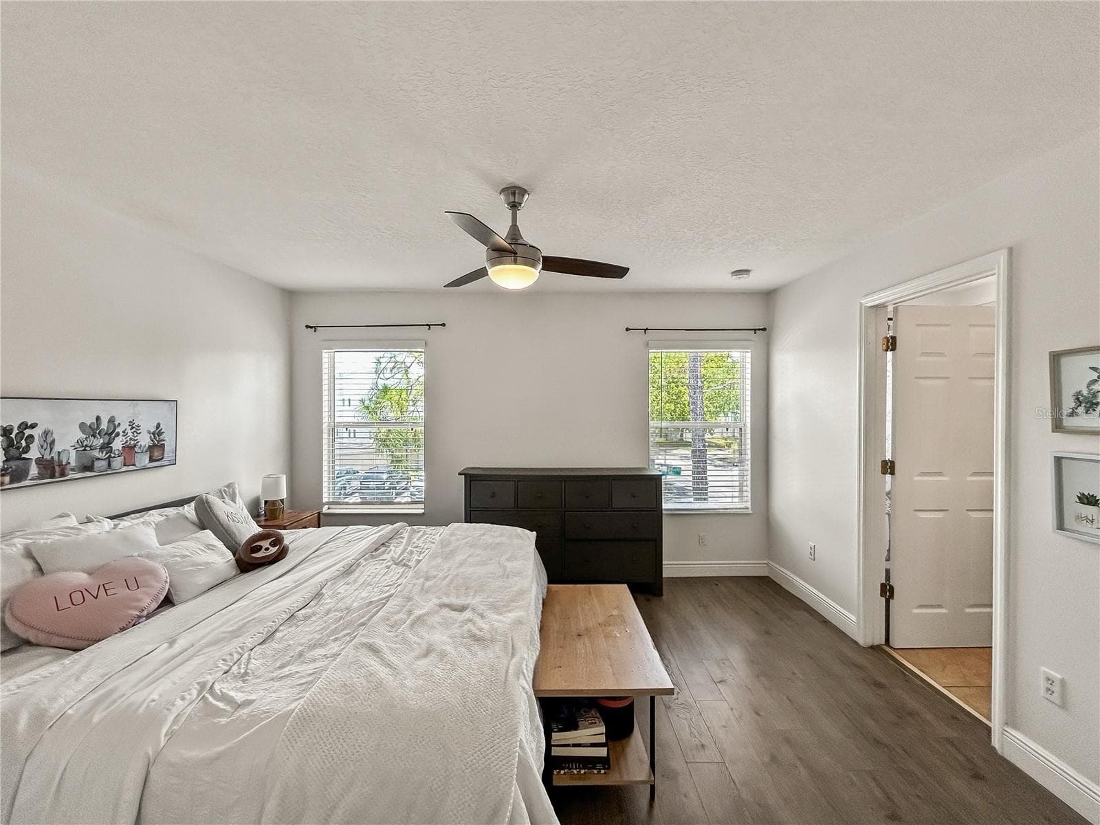2048 SCHULLER WAY — photo 17 of 32