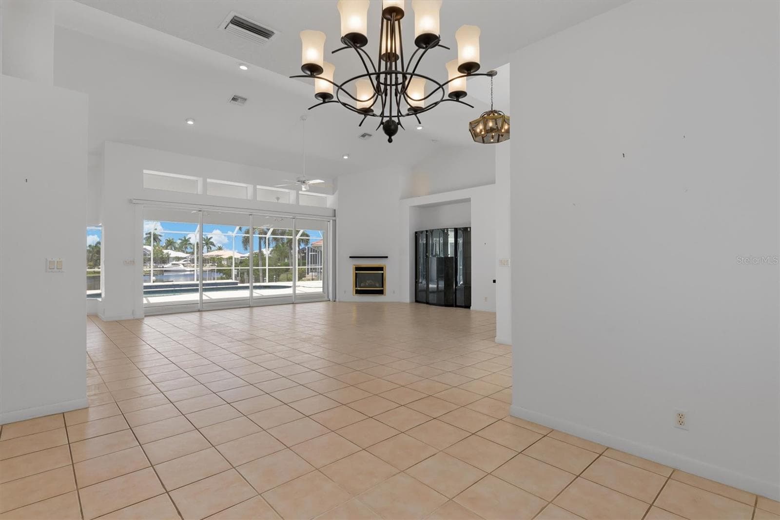 1401 KITTIWAKE DRIVE — photo 11 of 53