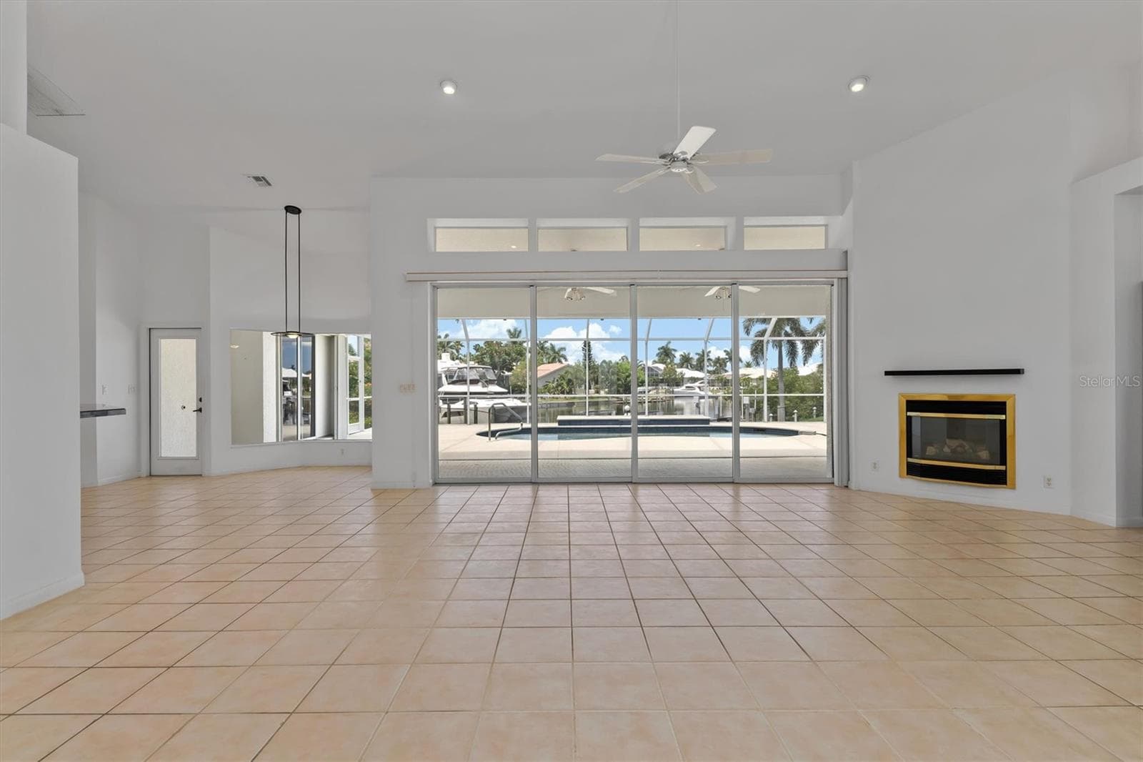 1401 KITTIWAKE DRIVE — photo 3 of 53
