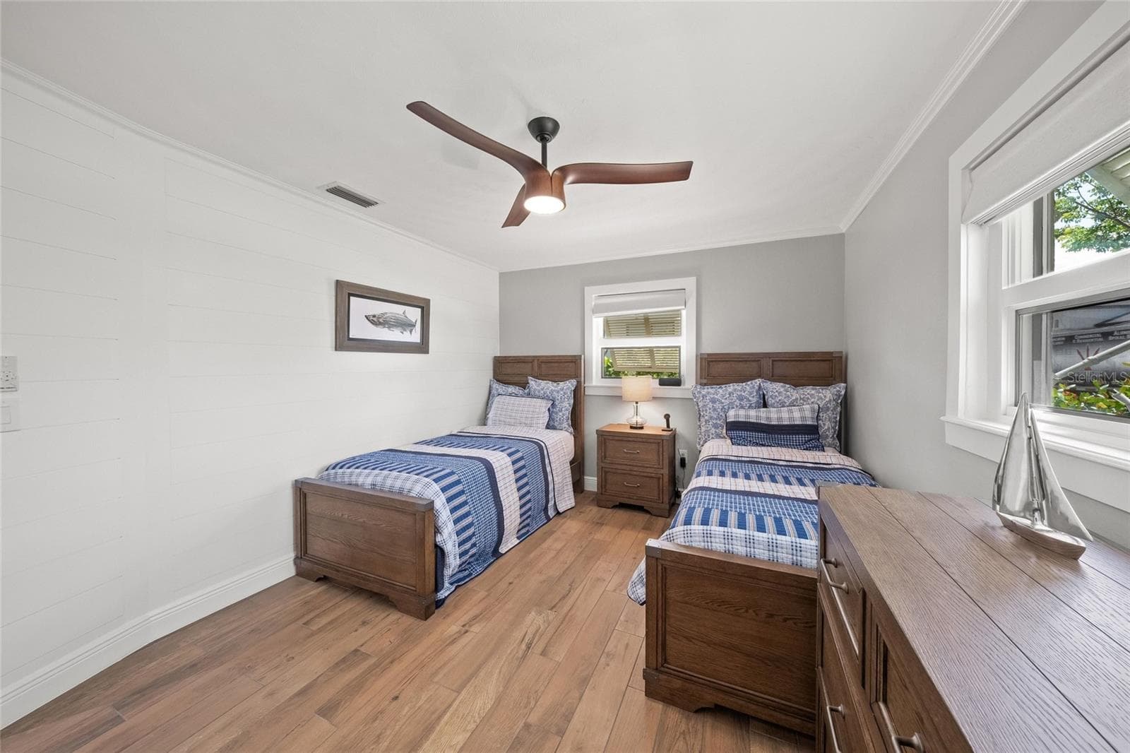 549 HALYARD LANE — photo 39 of 70