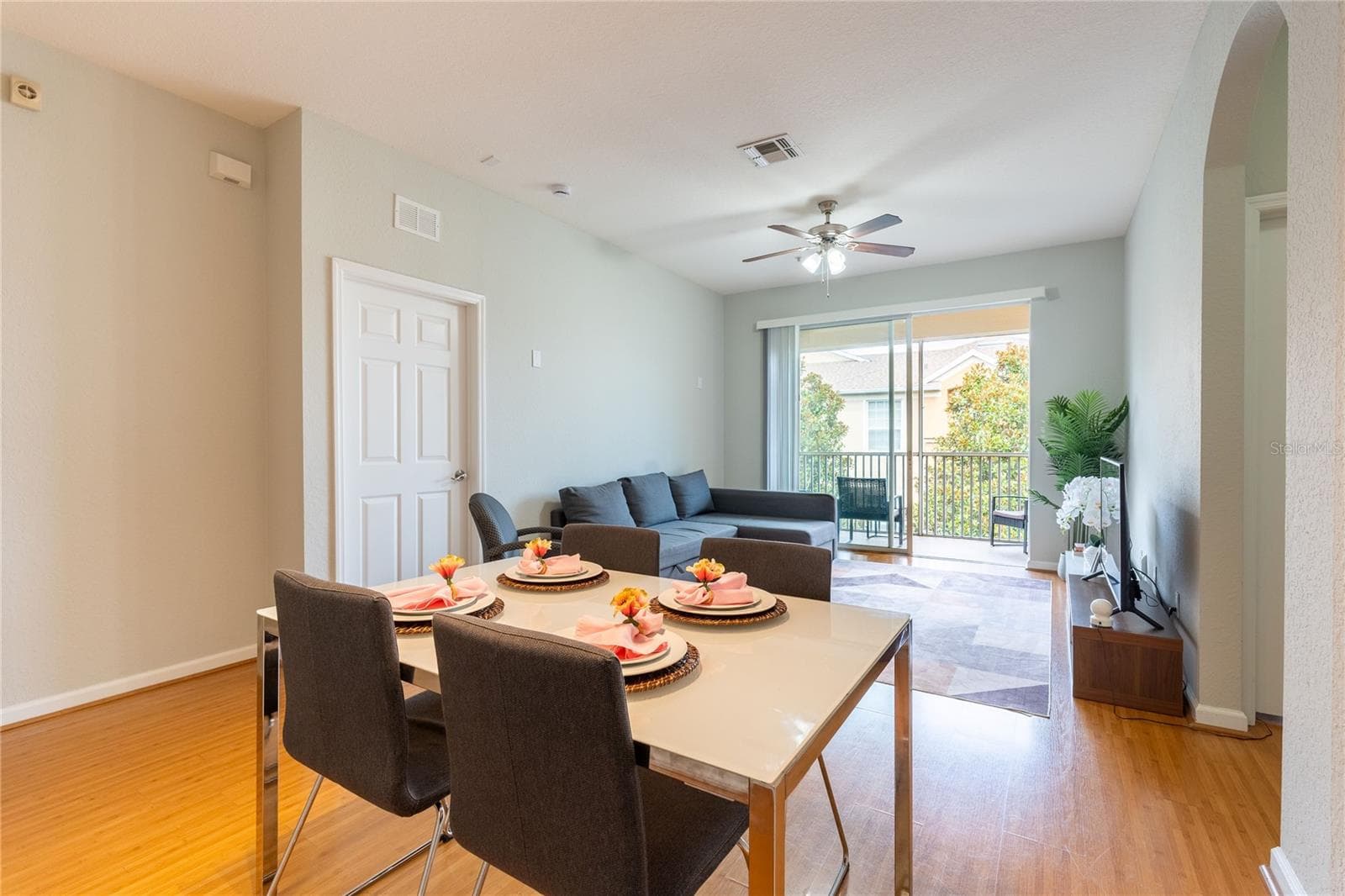 2484 SAN TECLA STREET — photo 2 of 32