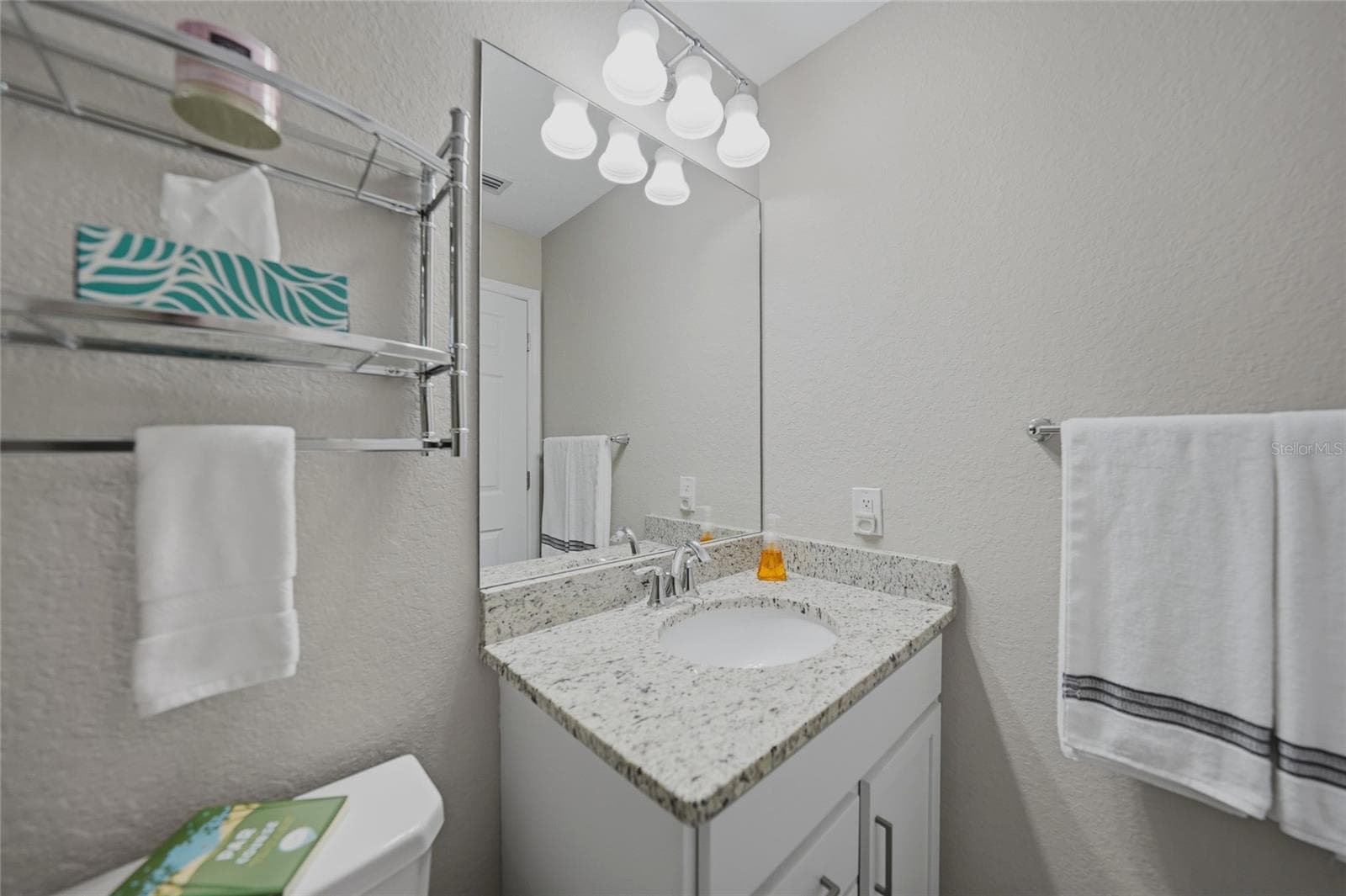 14040 HERITAGE LANDING BOULEVARD — photo 31 of 69
