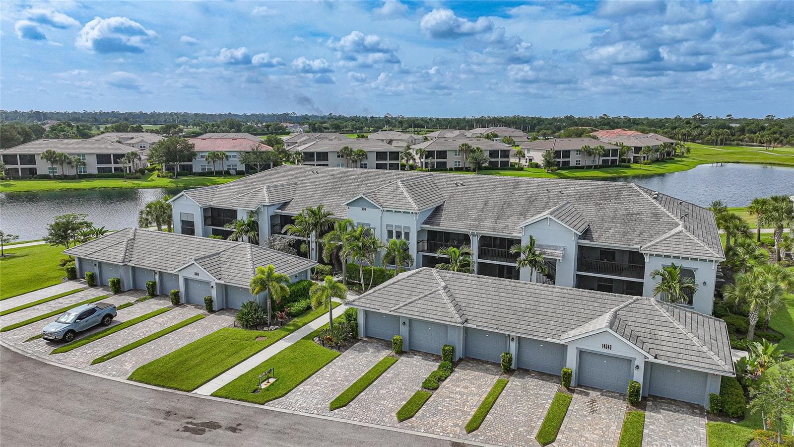 14040 HERITAGE LANDING BOULEVARD — photo 47 of 69