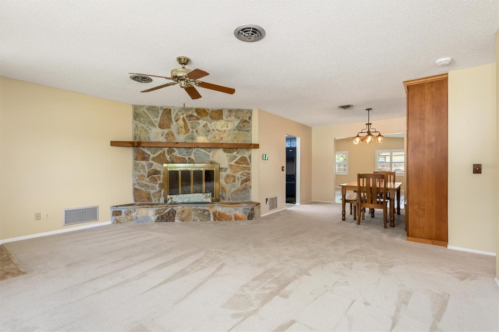 1505 PINE STREET — photo 3 of 55
