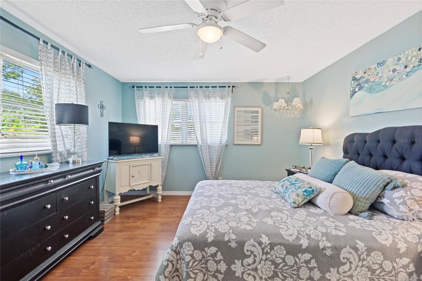 2220 MARSHALL DRIVE — photo 15 of 28