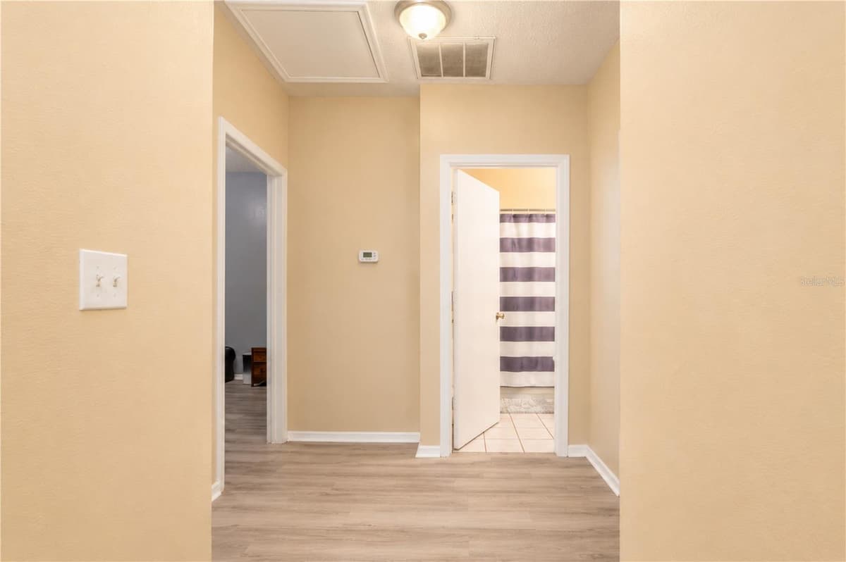 602 SAINT HENRY DRIVE — photo 9 of 29
