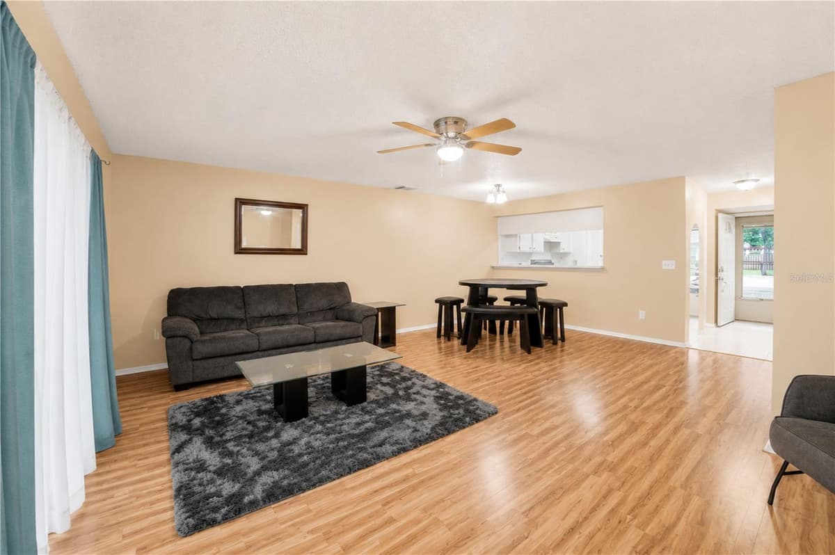 602 SAINT HENRY DRIVE — photo 2 of 29