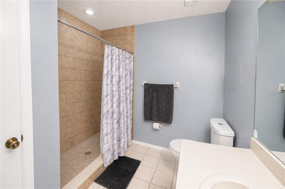 602 SAINT HENRY DRIVE — photo 18 of 29