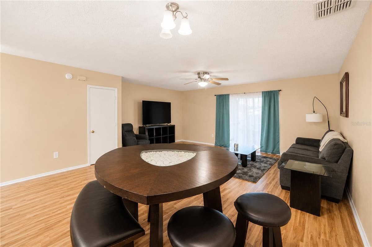 602 SAINT HENRY DRIVE — photo 6 of 29