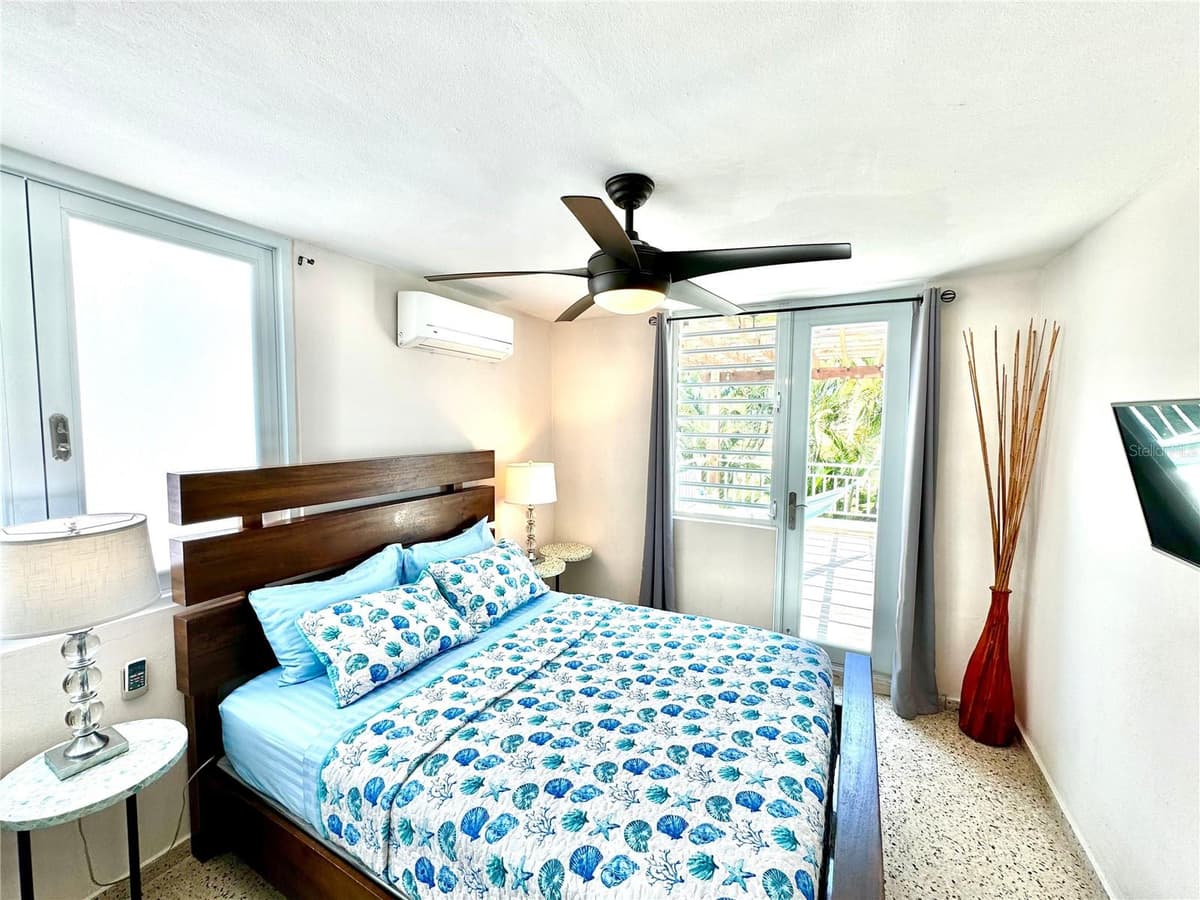 955 CALLE GAVIOTA — photo 38 of 53