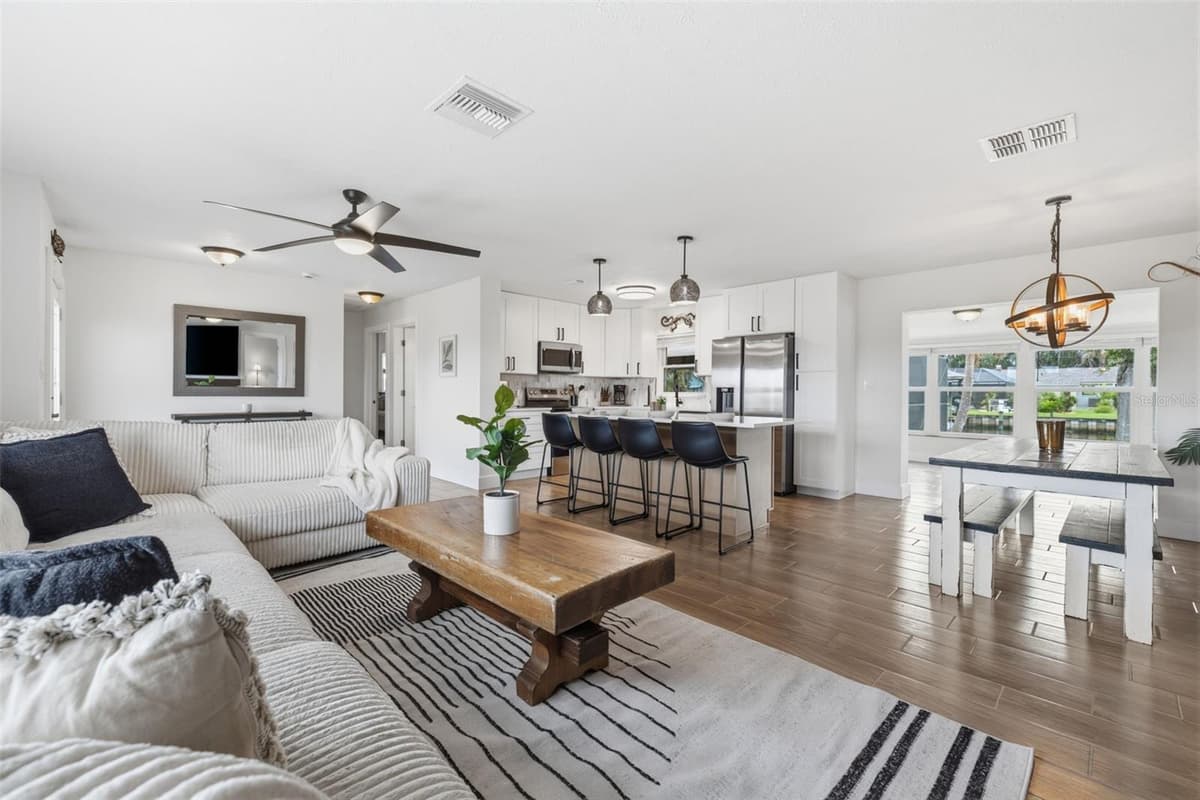 9910 PENINSULAR DRIVE — photo 12 of 67